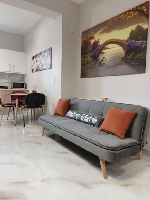 Ebony And Ivory Suites Dhrosiá Extérieur photo