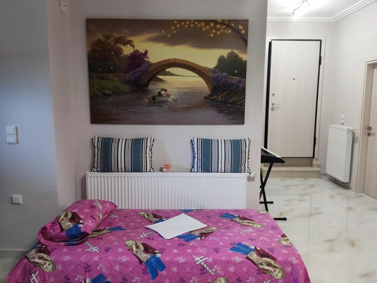 Ebony And Ivory Suites Dhrosiá Extérieur photo