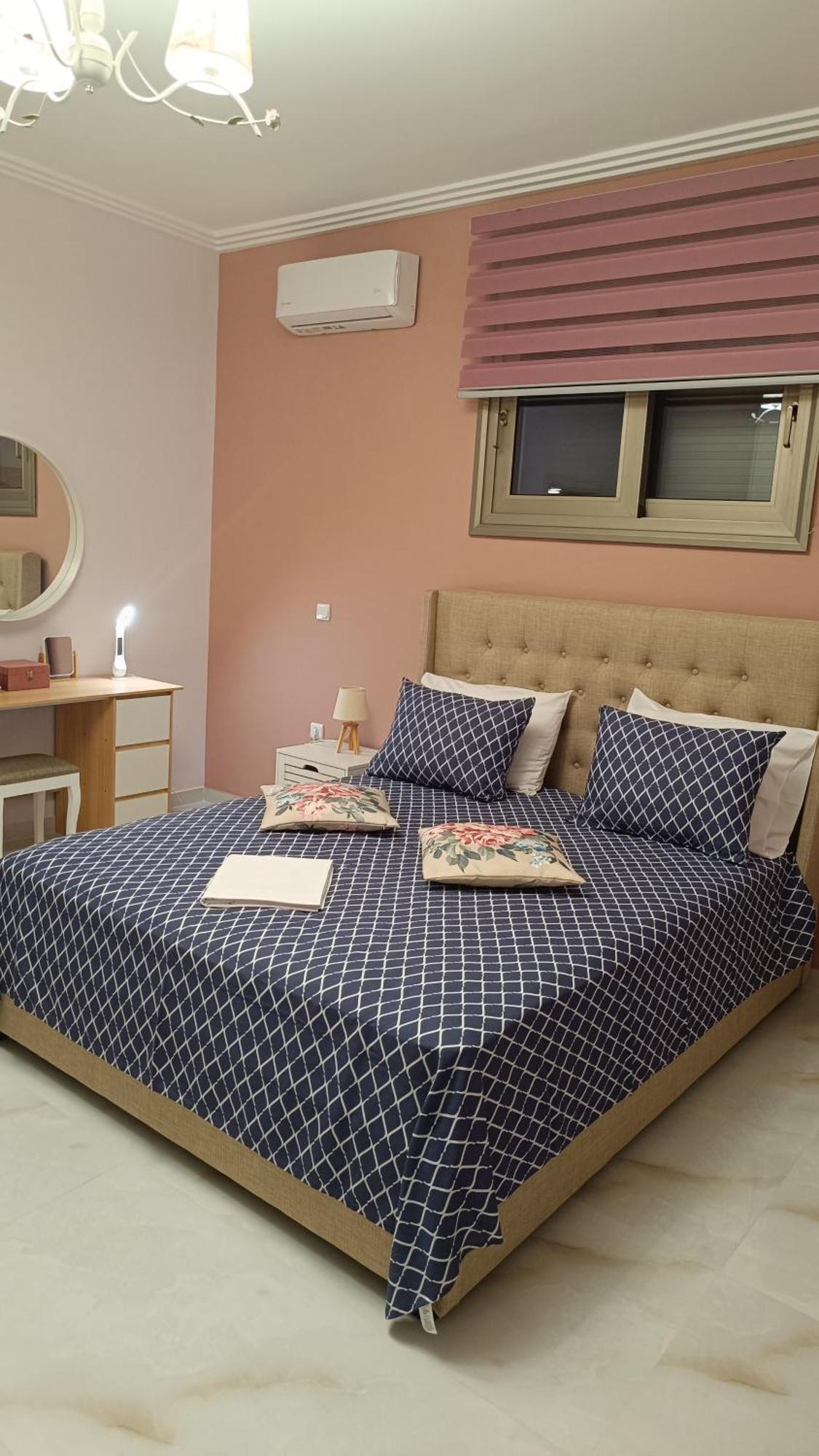 Ebony And Ivory Suites Dhrosiá Extérieur photo